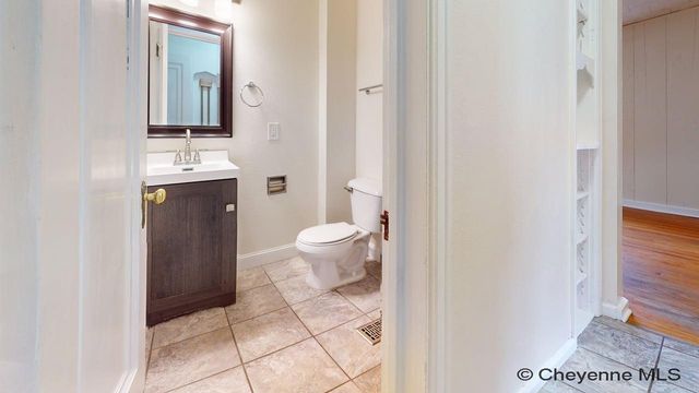 1925 E 19TH ST, Cheyenne, WY 82001