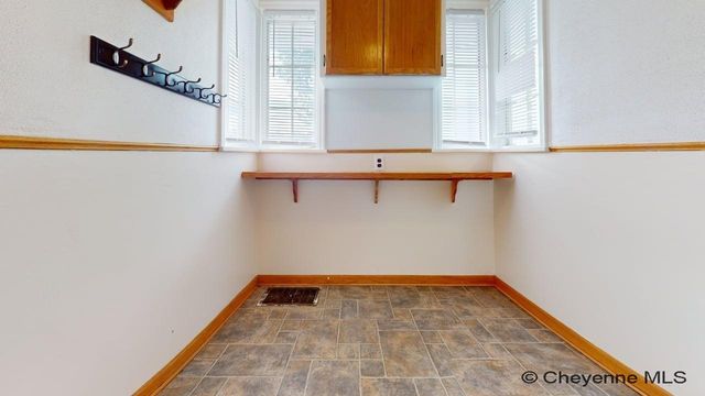 1925 E 19TH ST, Cheyenne, WY 82001