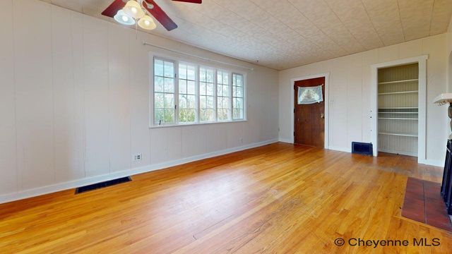 1925 E 19TH ST, Cheyenne, WY 82001