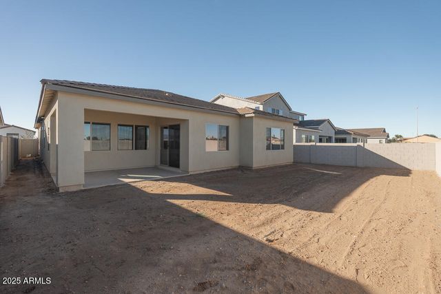 1946 E Empeltre Road, San Tan Valley, AZ 85140