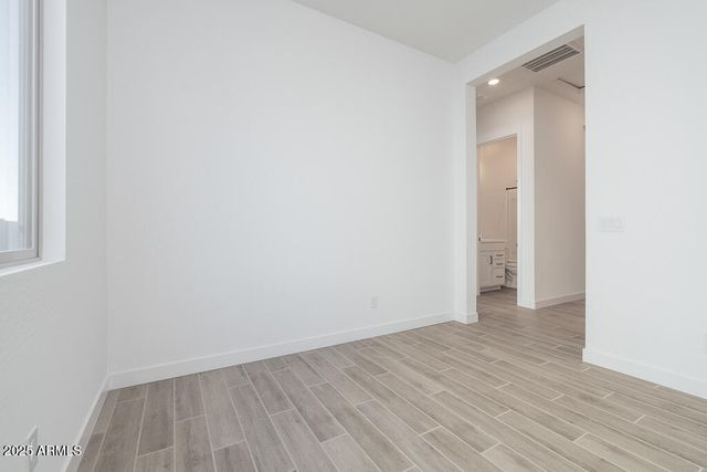 1946 E Empeltre Road, San Tan Valley, AZ 85140