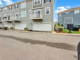 1582 Albany Street, Grayslake, IL 60030