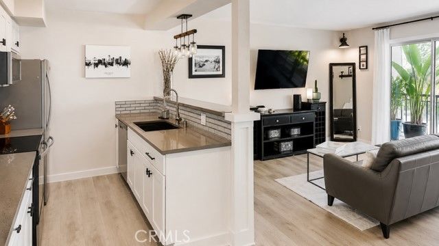 3609 E 2nd St 205, Long Beach, CA 90803