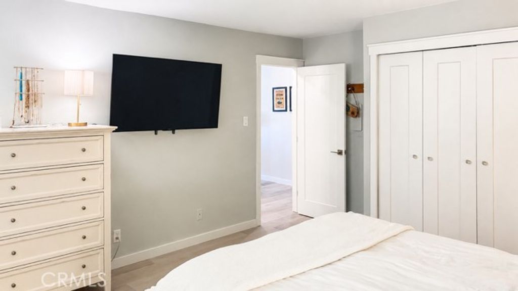 Image 15 of property listing at 3609 E 2nd St 205, Long Beach, CA 90803