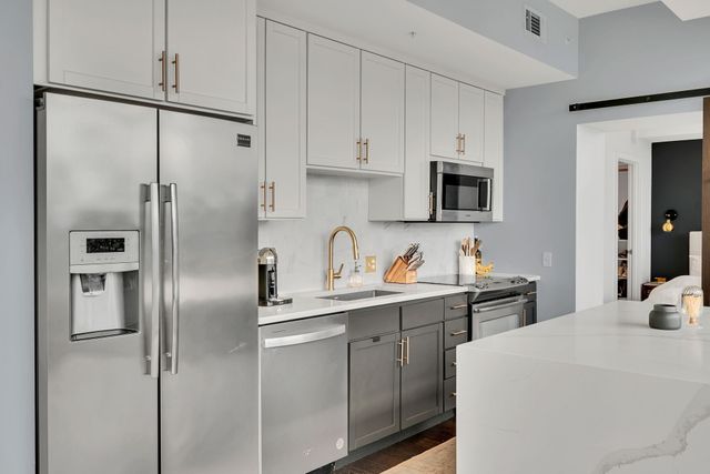 1212 Laurel St Apt 1303, Nashville, TN 37203
