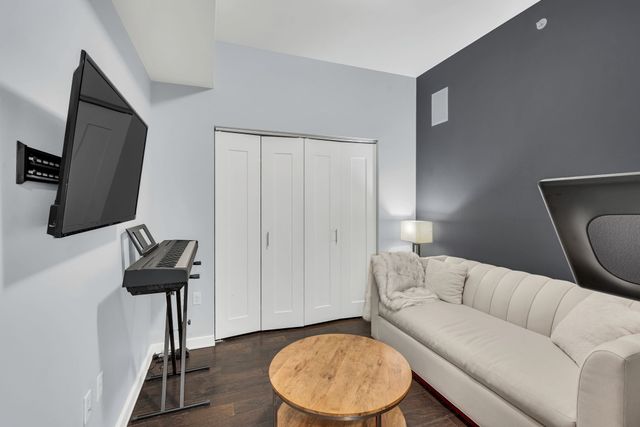 1212 Laurel St Apt 1303, Nashville, TN 37203