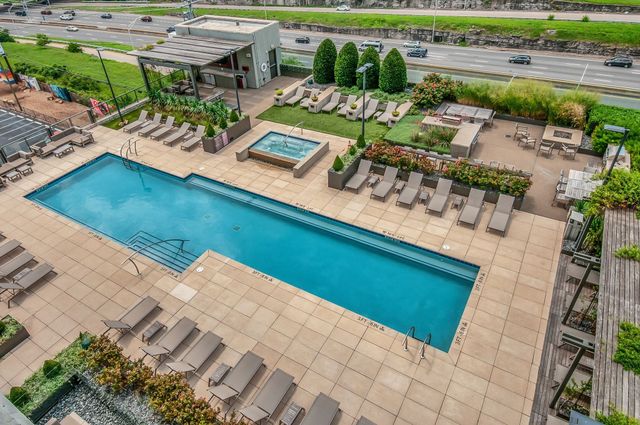 1212 Laurel St Apt 1303, Nashville, TN 37203