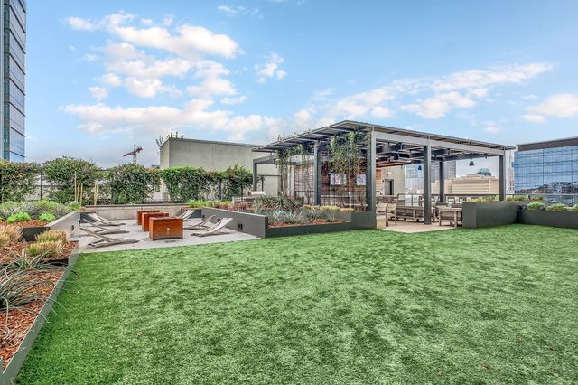 1212 Laurel St Apt 1303, Nashville, TN 37203