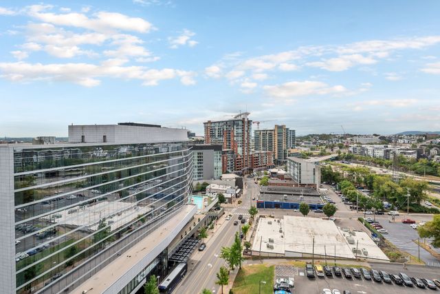 1212 Laurel St Apt 1303, Nashville, TN 37203