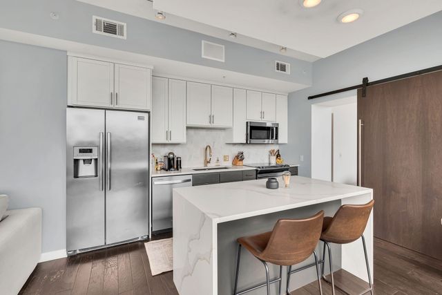 1212 Laurel St Apt 1303, Nashville, TN 37203
