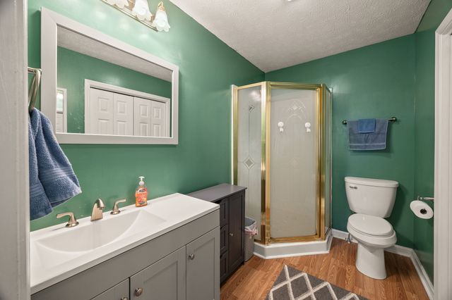 125 Doe Ln, Smithville, TN 37166