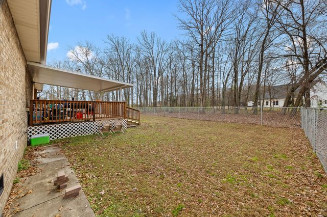125 Doe Ln, Smithville, TN 37166
