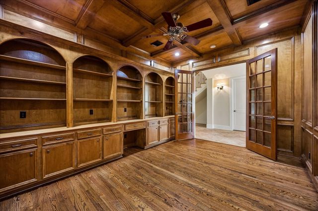 5701 Sugar Hill Drive, Houston, TX 77057