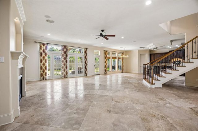 5701 Sugar Hill Drive, Houston, TX 77057