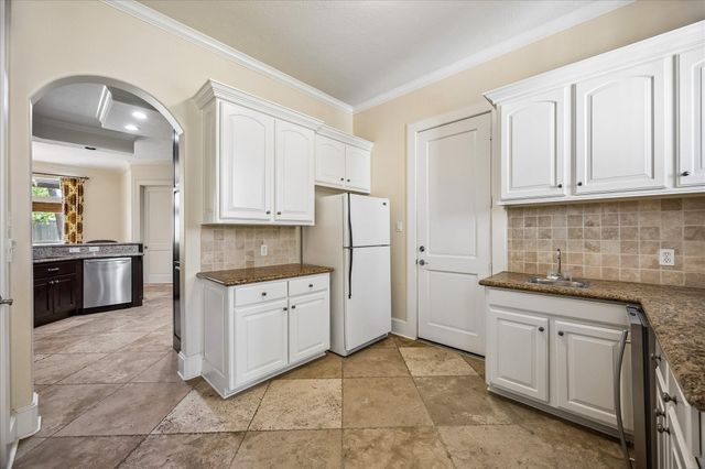 5701 Sugar Hill Drive, Houston, TX 77057