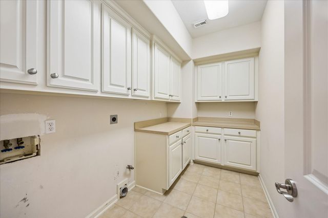 5701 Sugar Hill Drive, Houston, TX 77057
