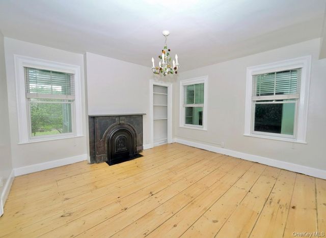 4 Grand Street 3, Newburgh, NY 12550