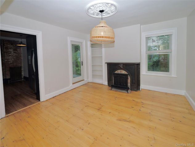 4 Grand Street 3, Newburgh, NY 12550