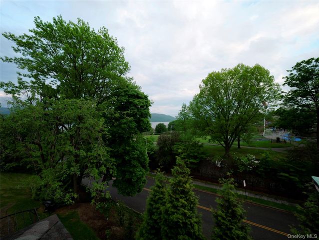 4 Grand Street 3, Newburgh, NY 12550
