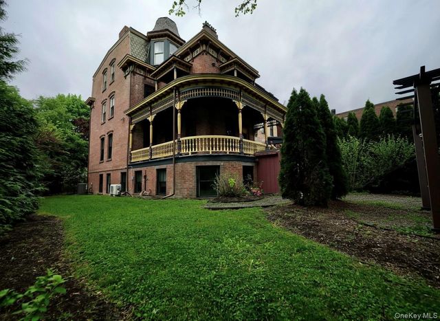 4 Grand Street 3, Newburgh, NY 12550