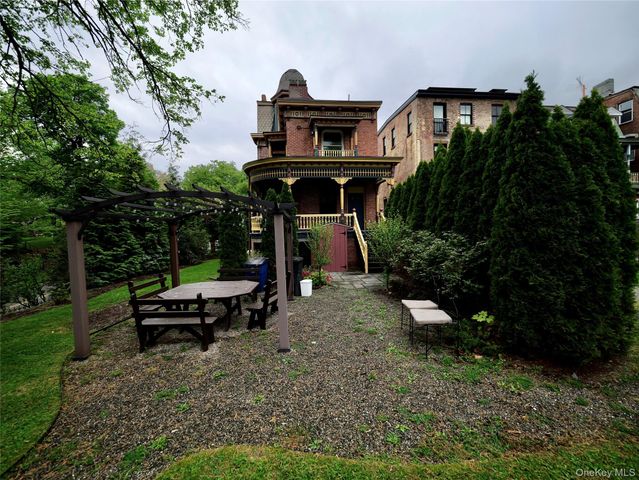 4 Grand Street 3, Newburgh, NY 12550