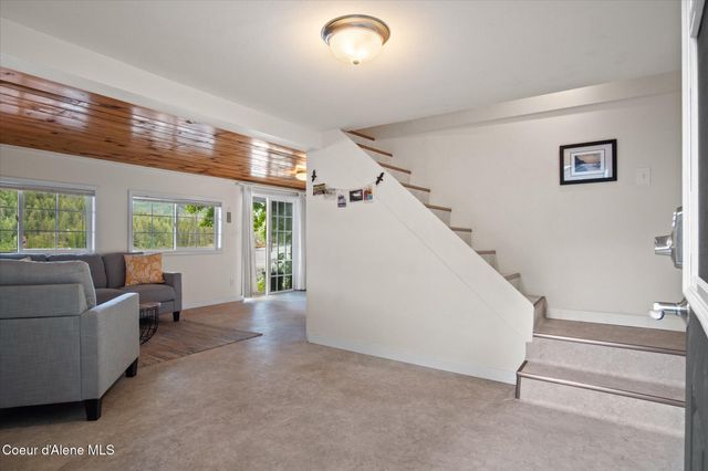 5860 W Freeman RD, Rathdrum, ID 83858