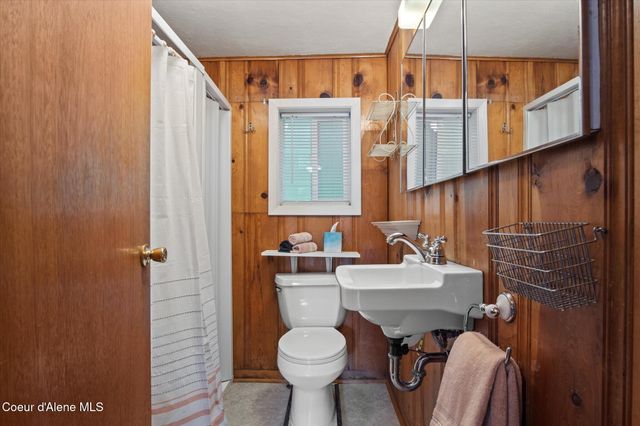 5860 W Freeman RD, Rathdrum, ID 83858