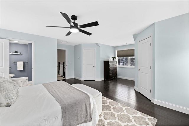 10 Berlang Road, Londonderry, NH 03053