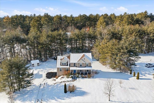 10 Berlang Road, Londonderry, NH 03053