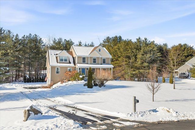 10 Berlang Road, Londonderry, NH 03053