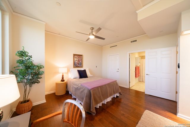 1 Towers Park Ln Apt 2205, San Antonio, TX 78209