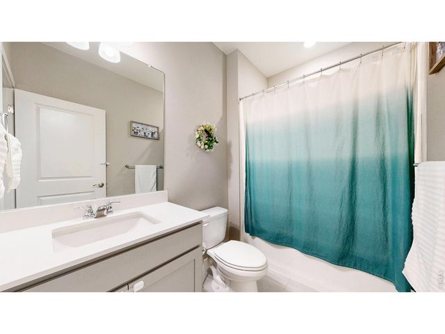 903 Rollins Den Dr, Fort Collins, CO 80524