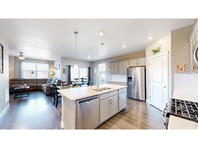 903 Rollins Den Dr, Fort Collins, CO 80524