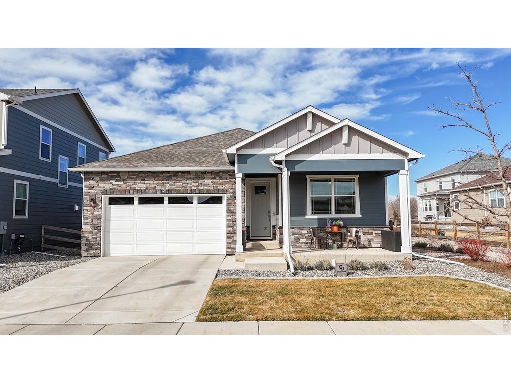 903 Rollins Den Dr, Fort Collins, CO 80524