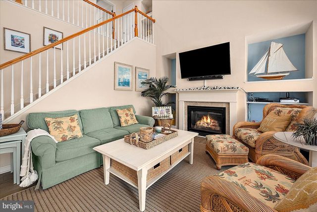 174 OCTOBER GLORY AVE, Ocean View, DE 19970