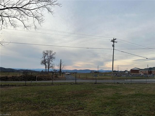 8431 Austin Traphill Road, Elkin, NC 28621