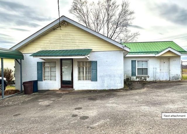 8431 Austin Traphill Road, Elkin, NC 28621