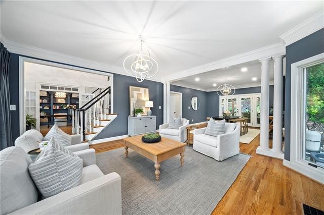 2150 River Cliff Drive, Roswell, GA 30076