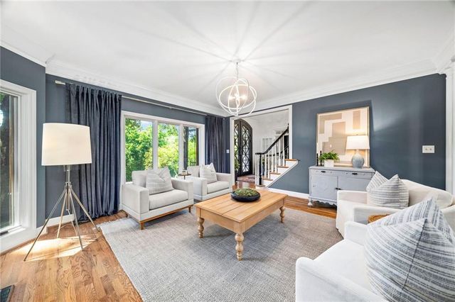 2150 River Cliff Drive, Roswell, GA 30076