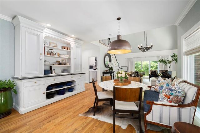 2150 River Cliff Drive, Roswell, GA 30076