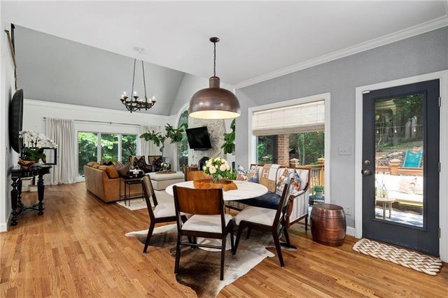 2150 River Cliff Drive, Roswell, GA 30076