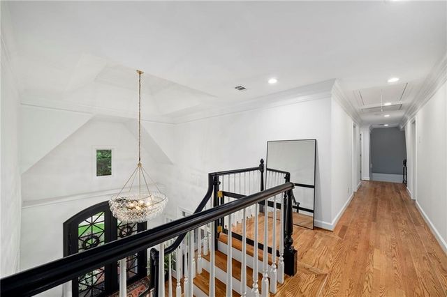 2150 River Cliff Drive, Roswell, GA 30076