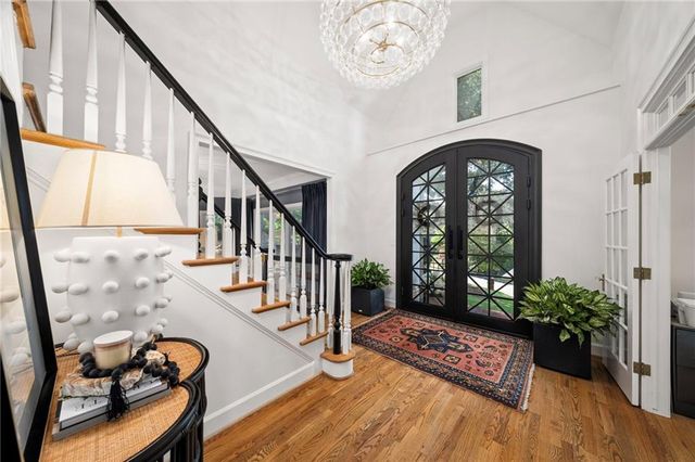 2150 River Cliff Drive, Roswell, GA 30076
