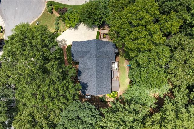 2150 River Cliff Drive, Roswell, GA 30076