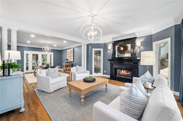 2150 River Cliff Drive, Roswell, GA 30076