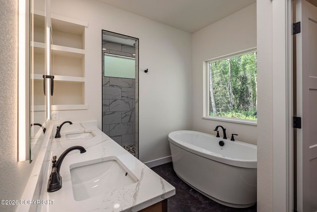 10040 E Vista Ridge Circle, Palmer, AK 99645