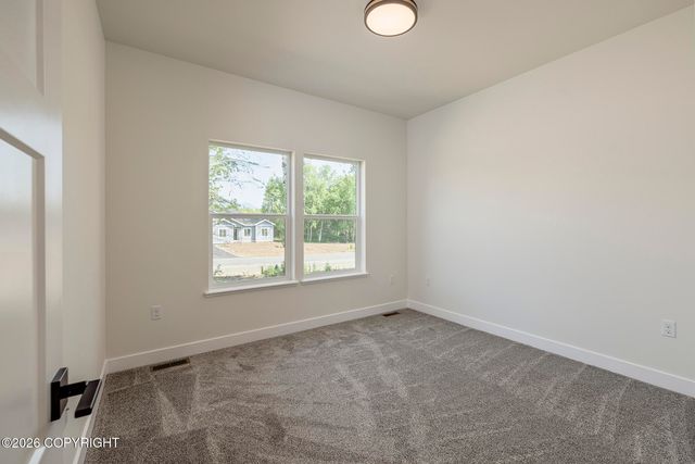 10040 E Vista Ridge Circle, Palmer, AK 99645