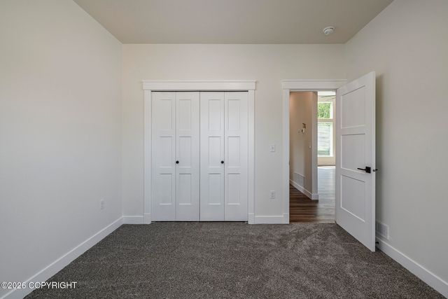 10040 E Vista Ridge Circle, Palmer, AK 99645