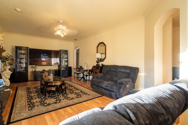 1811 Paseo Penasco, Roseville, CA 95747