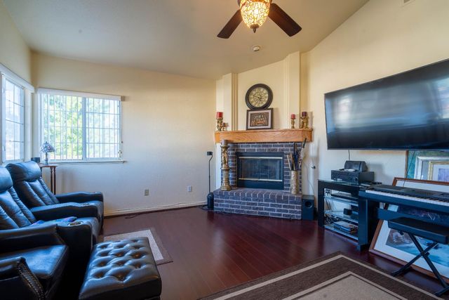 1811 Paseo Penasco, Roseville, CA 95747